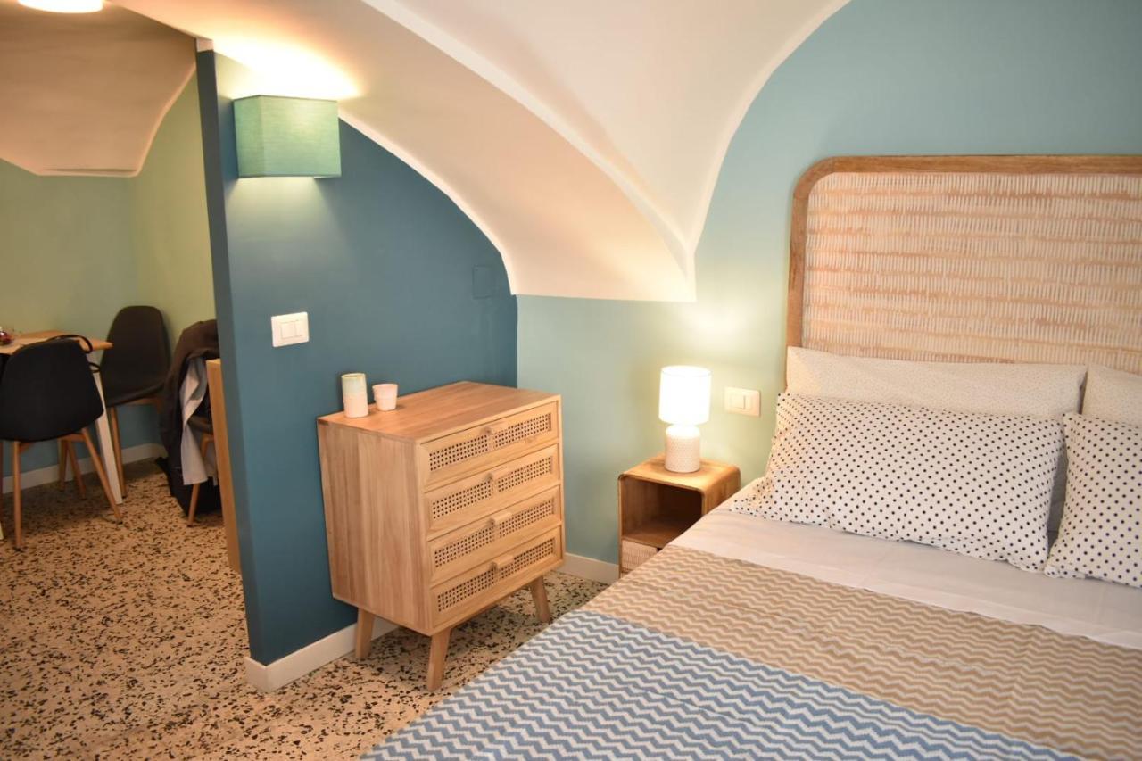Appartement La Casa Sul Teatro à Naples Extérieur photo
