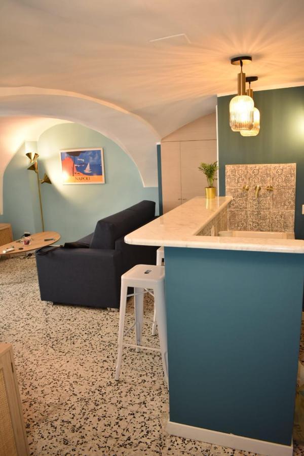 Appartement La Casa Sul Teatro à Naples Extérieur photo