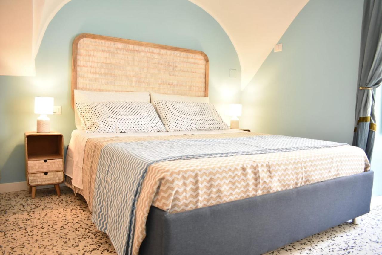 Appartement La Casa Sul Teatro à Naples Extérieur photo